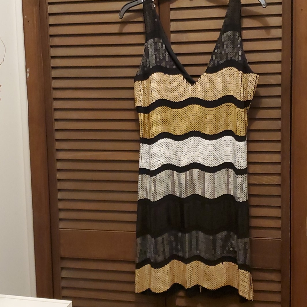 BEAUTIFUL boutique sequin dress.